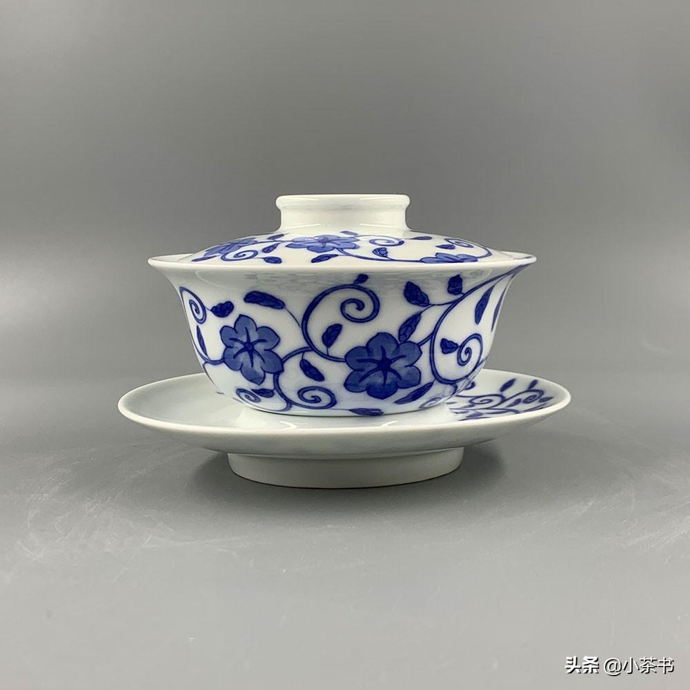拍卖茶最新，一壶情深，情感与茶香交织的故事
